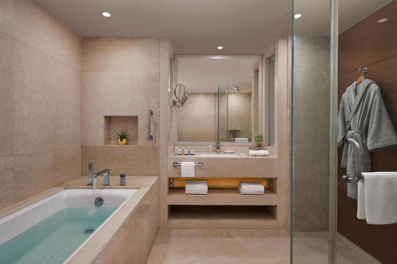 Deluxe Suite,1211360377:JPEG